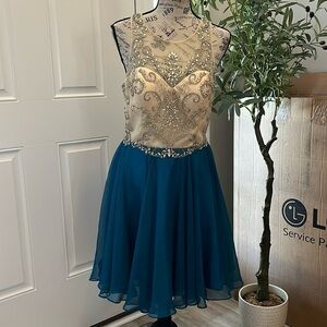 Alyce Paris Formal Dress Prom Cocktail Illusion Mini Size 8 NWT Gemstones